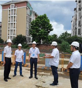 欧志永到冶建公司祥云江山悦项目开展2022年上半年质量安全综合大检查